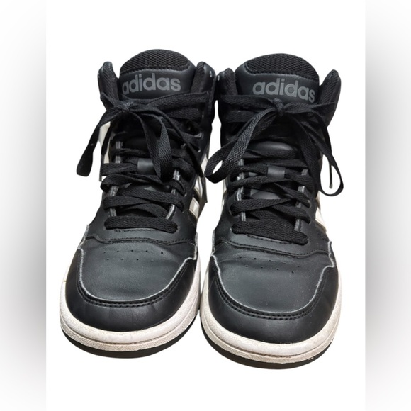 Adidas Tenis shoes for  boys size:3 color:black/white - Picture 1 of 6